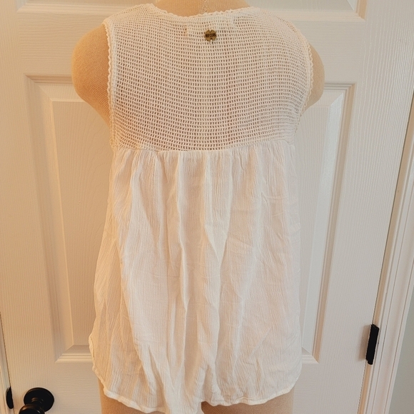 2/$20 Rip Curl Lace Top S - Picture 4 of 11